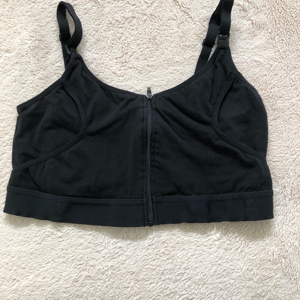 Pumping bra/hands free